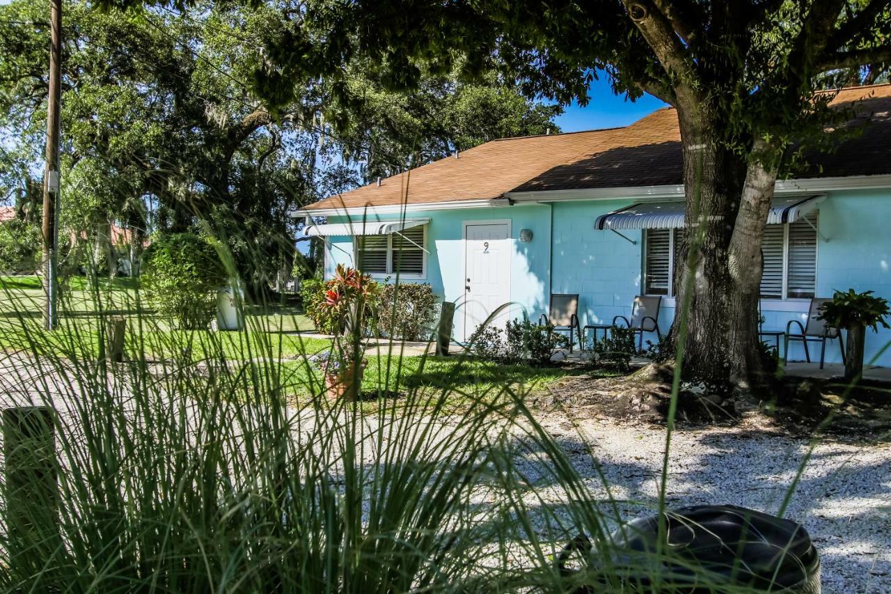 Island View Cottages Sebastian Exterior foto